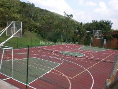 Casa de 3 alcobas en venta en Parcelacion Chorro De Plata, Cali, 339 m² · foto 15 de 20