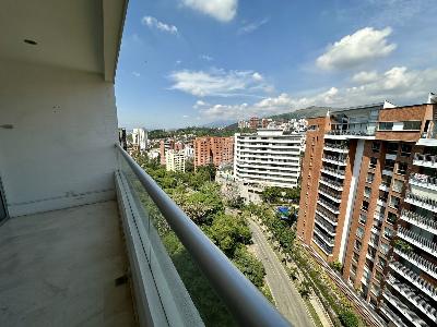 Apartamento de 3 alcobas en venta en Cali Normandia, Cali, 274 m² · foto 15 de 20