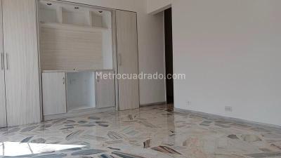 Apartamento de 3 alcobas en venta en Cali Normandia, Cali, 119 m² · foto 2 de 17