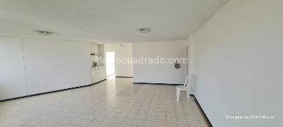 Apartamento en venta en Granada, Cali · foto 12 de 18