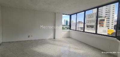 Apartamento en venta en Granada, Cali · foto 14 de 18