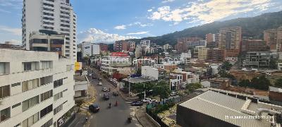 Apartamento en venta en Granada, Cali · foto 15 de 18