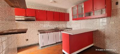 Apartamento en venta en Granada, Cali · foto 9 de 18