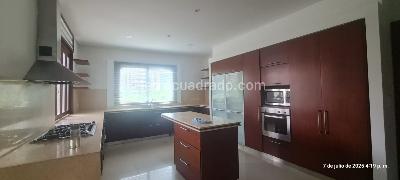 Apartamento de 3 alcobas en venta en Sector Altos De Normandia Bataclan, Cali, 300 m² · foto 2 de 16
