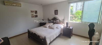 Apartamento de 3 alcobas en venta en Bellavista, Cali, 205 m² · foto 12 de 20