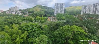 Apartamento de 3 alcobas en venta en Bellavista, Cali, 205 m² · foto 14 de 20