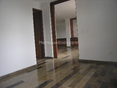 Apartamento de 3 alcobas en venta en Santa Teresita, Cali, 160 m² · foto 9 de 20