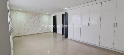 Apartamento de 3 alcobas en venta en Cali El Peñon, Cali, 250 m² · foto 11 de 15