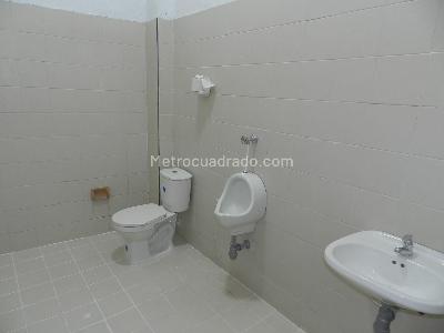 Casa de 5 alcobas en venta en La Merced, Cali, 682 m² · foto 5 de 19