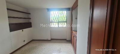 Apartamento de 3 alcobas en venta en Portal De La Flora Ii, Cali, 98 m² · foto 10 de 18