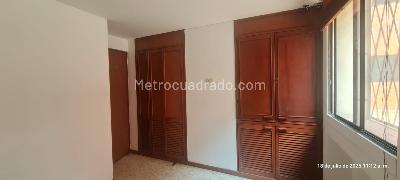Apartamento de 3 alcobas en venta en Portal De La Flora Ii, Cali, 98 m² · foto 9 de 18