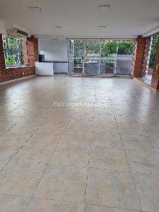 Apartamento de 3 alcobas en venta en Altos De Cristales, Cali, 125 m² · foto 4 de 7