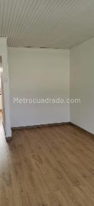 Casa de 5 alcobas en venta en Normandia I Sector, Bogotá, 256 m² · foto 7 de 16