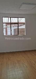 Casa de 5 alcobas en venta en Normandia I Sector, Bogotá, 256 m² · foto 13 de 16