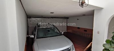 Casa de 5 alcobas en venta en Chico Navarra, Bogotá, 454 m² · foto 20 de 20