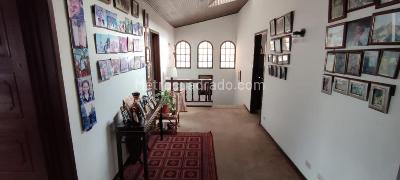Casa de 5 alcobas en venta en Chico Navarra, Bogotá, 454 m² · foto 3 de 20