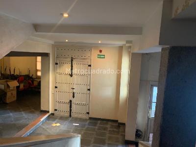 Casa de 5 alcobas en venta en Chapinero Alto Emaus, Bogotá, 400 m² · foto 20 de 20