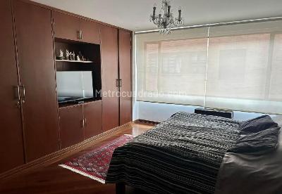 Apartamento en venta en Las Rosales, Bogotá · foto 13 de 18