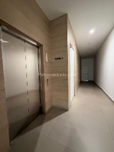 Apartaestudio en venta en Cedritos, Bogotá, 41 m² · foto 19 de 20