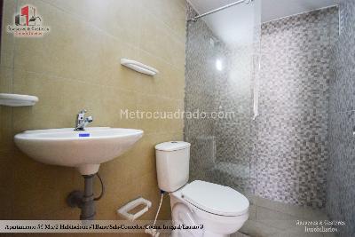 Casa de 5 alcobas en venta en Garces Navas Oriental, Bogotá, 225 m² · foto 9 de 18