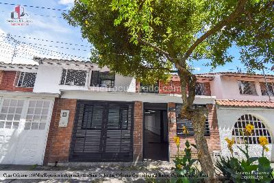 Casa de 5 alcobas en venta en Santa Helena, Bogotá, 168 m² · foto 15 de 15