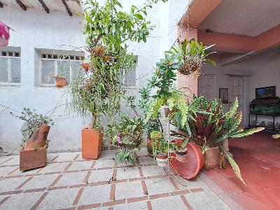 Casa de 5 alcobas en venta en Prado, Medellín, 367 m² · foto 19 de 20