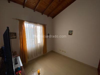 Casa de 3 alcobas en venta en El Carretero, Rionegro, 140 m² · foto 13 de 14