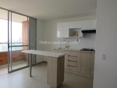 Apartamento de 2 alcobas en venta en Loma De San Jose, Sabaneta, 56 m² · foto 6 de 20