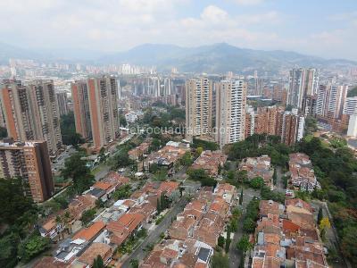 Apartamento de 2 alcobas en venta en Loma De San Jose, Sabaneta, 56 m² · foto 19 de 20