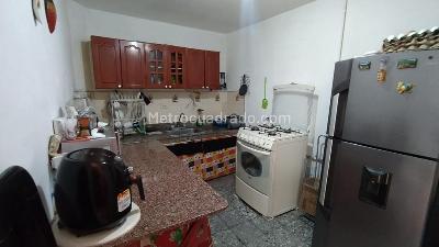 Apartamento en venta en Samaria, Itagüí · foto 4 de 17