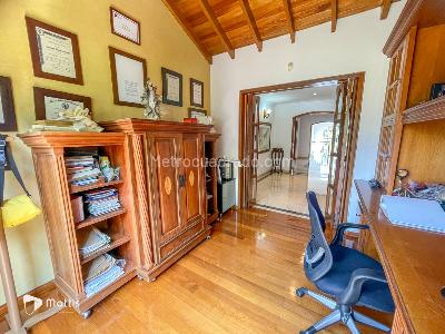 Casa de 4 alcobas en venta en Las Palmas, Medellín · foto 15 de 20