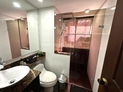 Apartamento de 4 alcobas en venta en San Lucas, Medellín, 145 m² · foto 4 de 11