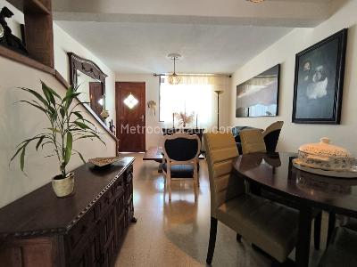 Casa de 4 alcobas en venta en Belen San Bernardo, Medellín, 98 m² · foto 4 de 20