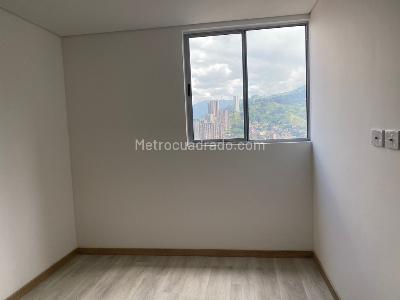 Apartamento de 3 alcobas en venta en San Jose, Sabaneta, 83 m² · foto 6 de 15