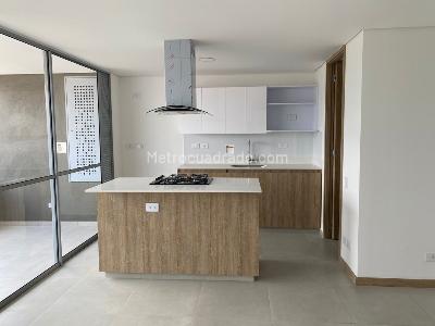 Apartamento de 3 alcobas en venta en San Jose, Sabaneta, 83 m² · foto 10 de 15