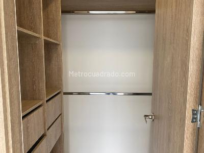 Apartamento de 3 alcobas en venta en San Jose, Sabaneta, 83 m² · foto 11 de 15
