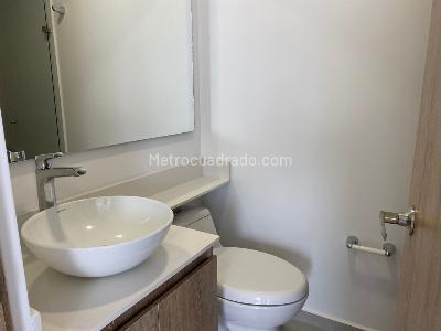 Apartamento de 3 alcobas en venta en San Jose, Sabaneta, 83 m² · foto 13 de 15