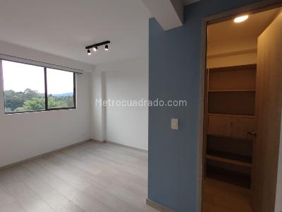 Apartamento de 2 alcobas en venta en San Antonio De Pereira, Rionegro, 67 m² · foto 8 de 17