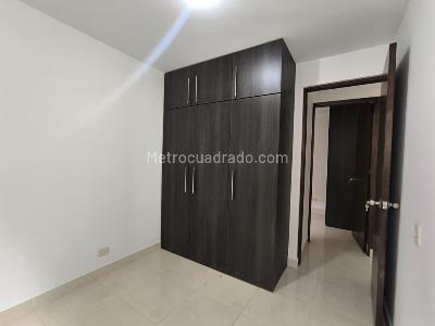 Apartamento en venta en Belen, Medellín · foto 8 de 17