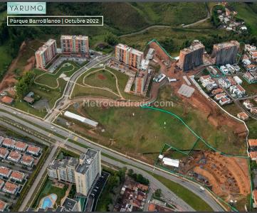 Apartamento de 2 alcobas en venta en Barro Blanco, Rionegro, 75 m² · foto 2 de 8
