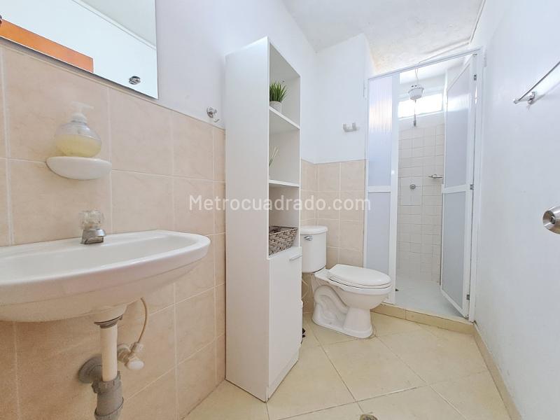 Apartamento Encantador de 3 Alcobas en Velódromo - 9