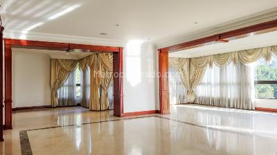 Apartamento de 4 alcobas en venta en Los Naranjos, Medellín, 425 m² · foto 5 de 10