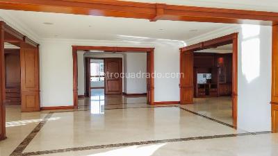 Apartamento de 4 alcobas en venta en Los Naranjos, Medellín, 425 m² · foto 6 de 10