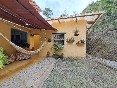 Casa de 5 alcobas en venta en San Cristobal, Medellín, 200 m² · foto 3 de 20