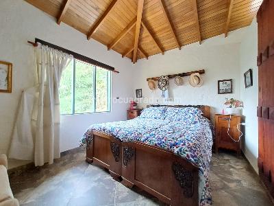 Casa de 5 alcobas en venta en San Cristobal, Medellín, 200 m² · foto 7 de 20
