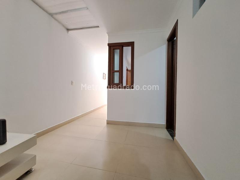 Apartamento Amoblado de 3 Alcobas en Belén Rosales - 7