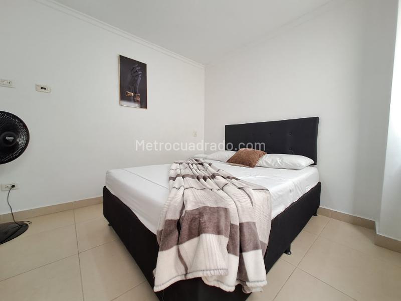 Apartamento Amoblado de 3 Alcobas en Belén Rosales - 8