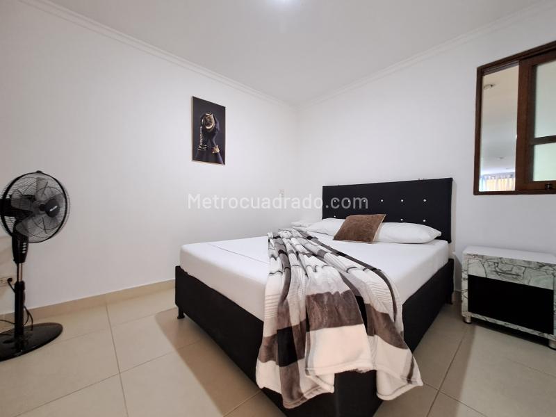 Apartamento Amoblado de 3 Alcobas en Belén Rosales - 9