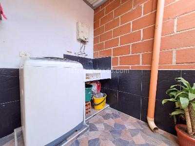Apartamento de 3 alcobas en arriendo en Belen Rosales, Medellín, 80 m² · foto 16 de 19