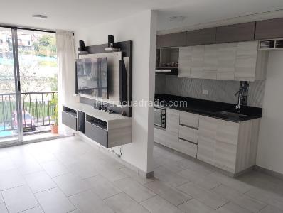Apartamento de 3 alcobas en venta en San Antonio De Prado, Medellín, 56 m² · foto 2 de 20